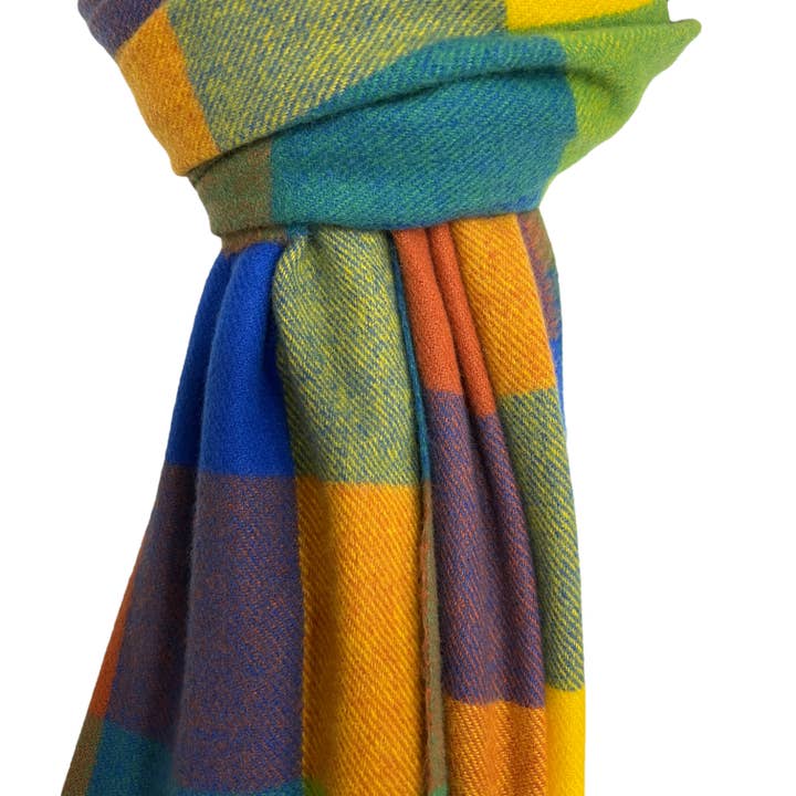 London Scarves - Wholesale Scarf - Women's - Classic colourful mini check scarf with tassels1
