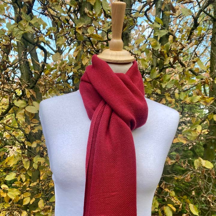 DIWALI PARIS - Wholesale Scarf - Unisex - CHAMBAL SCARF - RED - 70% WOOL / 30% NYLON0