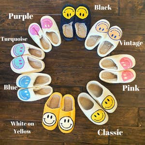 Wholesale Women s slippers Gives back