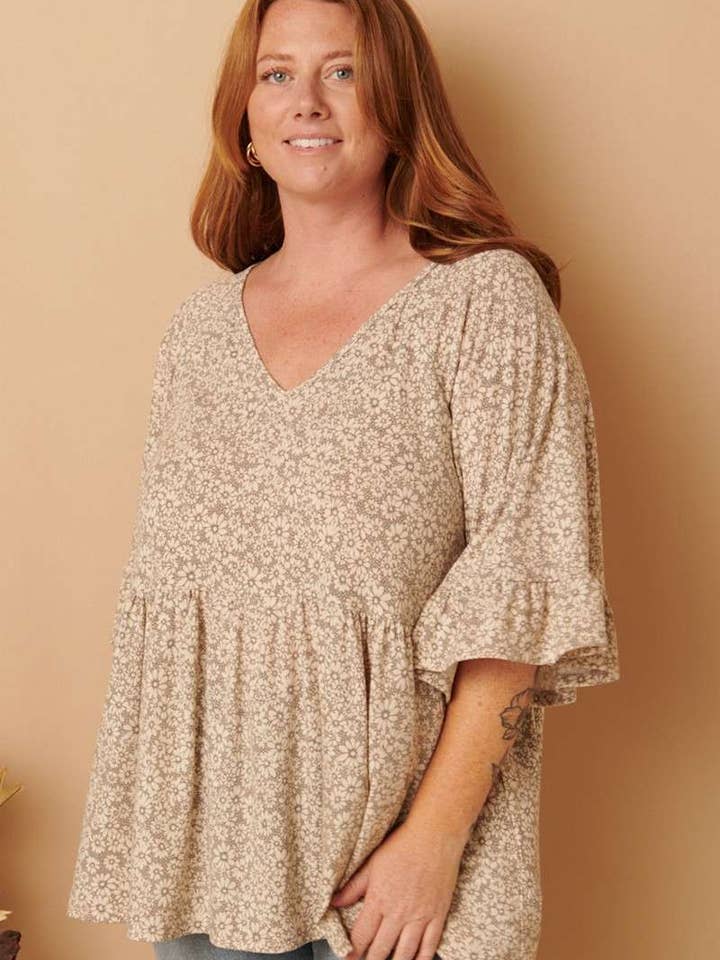 T10119PLA-PLUS BABYDOLL TOPP MED BLOMMÖNSTER för wholesale av mittoshop