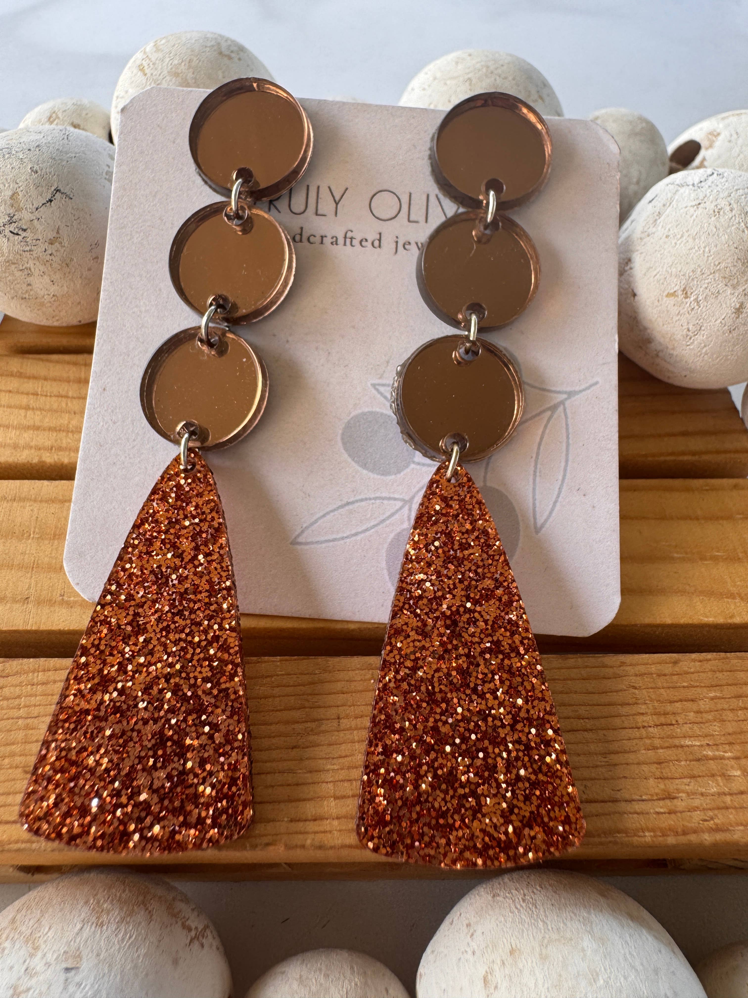 Truly Olive - Wholesale Dangle Earrings - Cozy Fall Dangle Earrings1