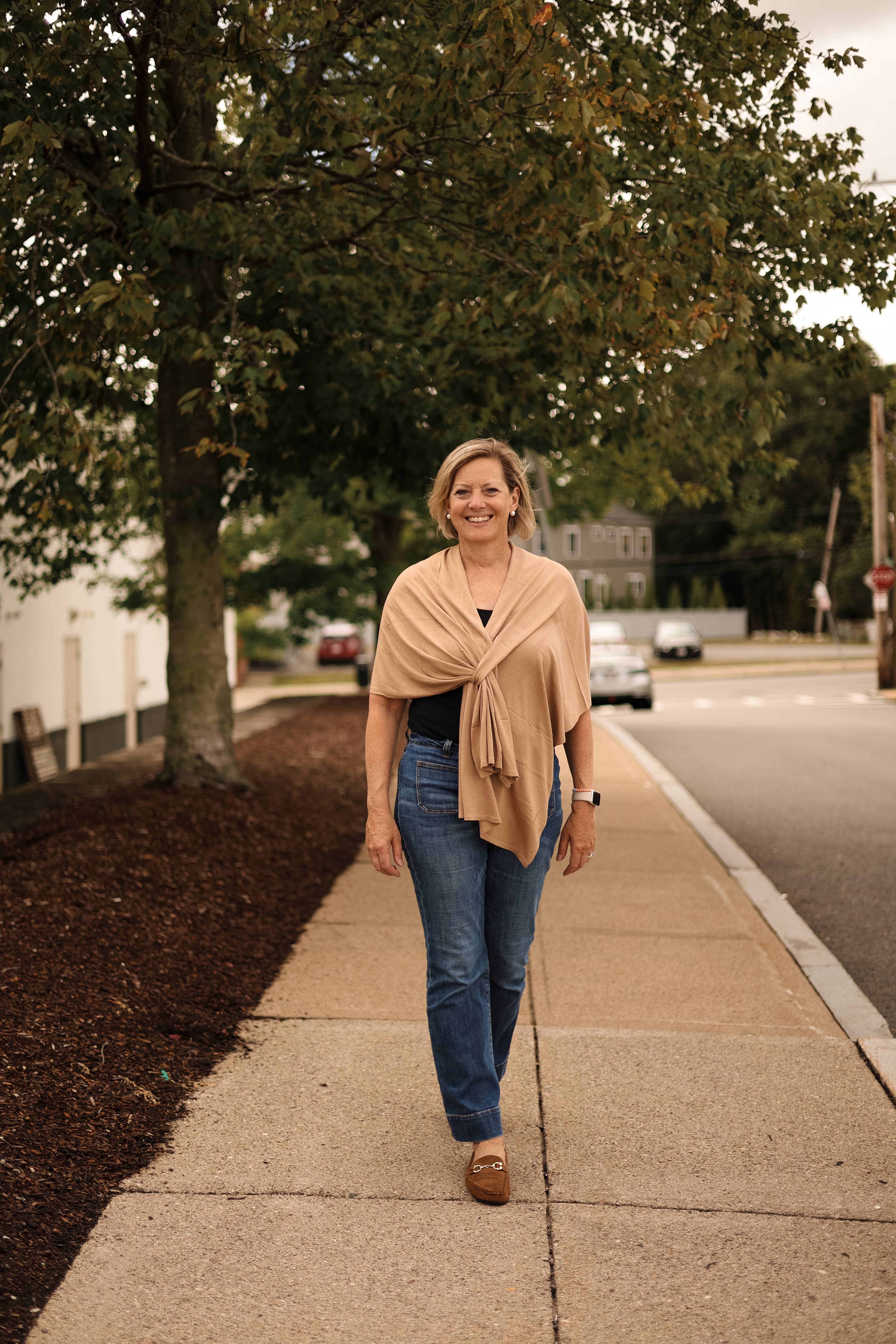 Top It Off - Wholesale Wrap - Women's - Kaylie Keyhole Wrap - One Size Chic Classic - Winter 202517