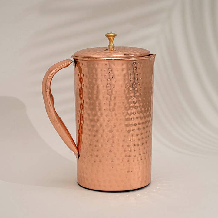 Ayurveda Specialist B.V. - Wholesale Drinking Glass/Cup - Pure Copper Jug Hammered B ±1.5 liters1