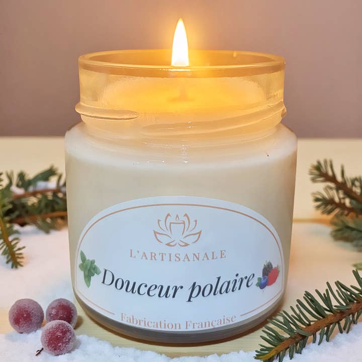 Artisanal Christmas Candle for wholesale by Scently Home