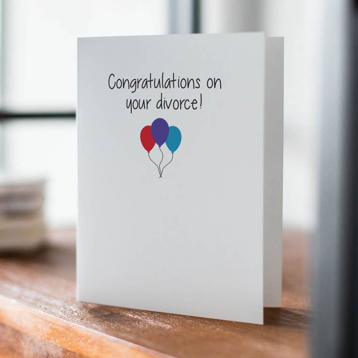 Gefeliciteerd met je echtscheidingskaart voor wholesale door Snarky Pants Studios