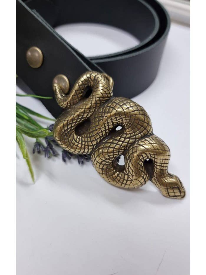 LEATHER BELTS PREPARED FOR CHOOSING BUCKLES for wholesale by SWEET MAGIC SHOES & BAGS