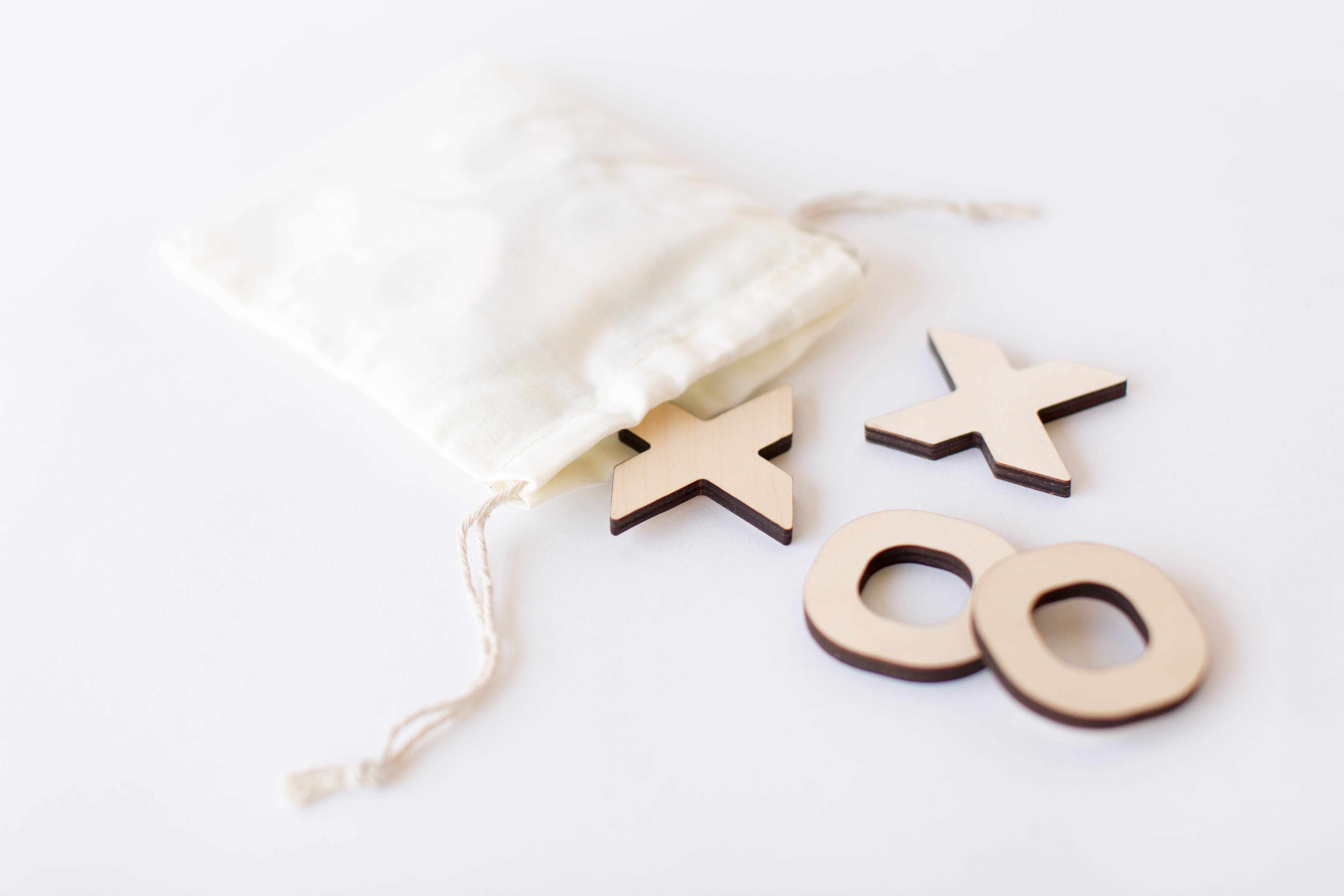 This & That Etc. – wholesale Board game – Classic Tic-Tac-Toe2