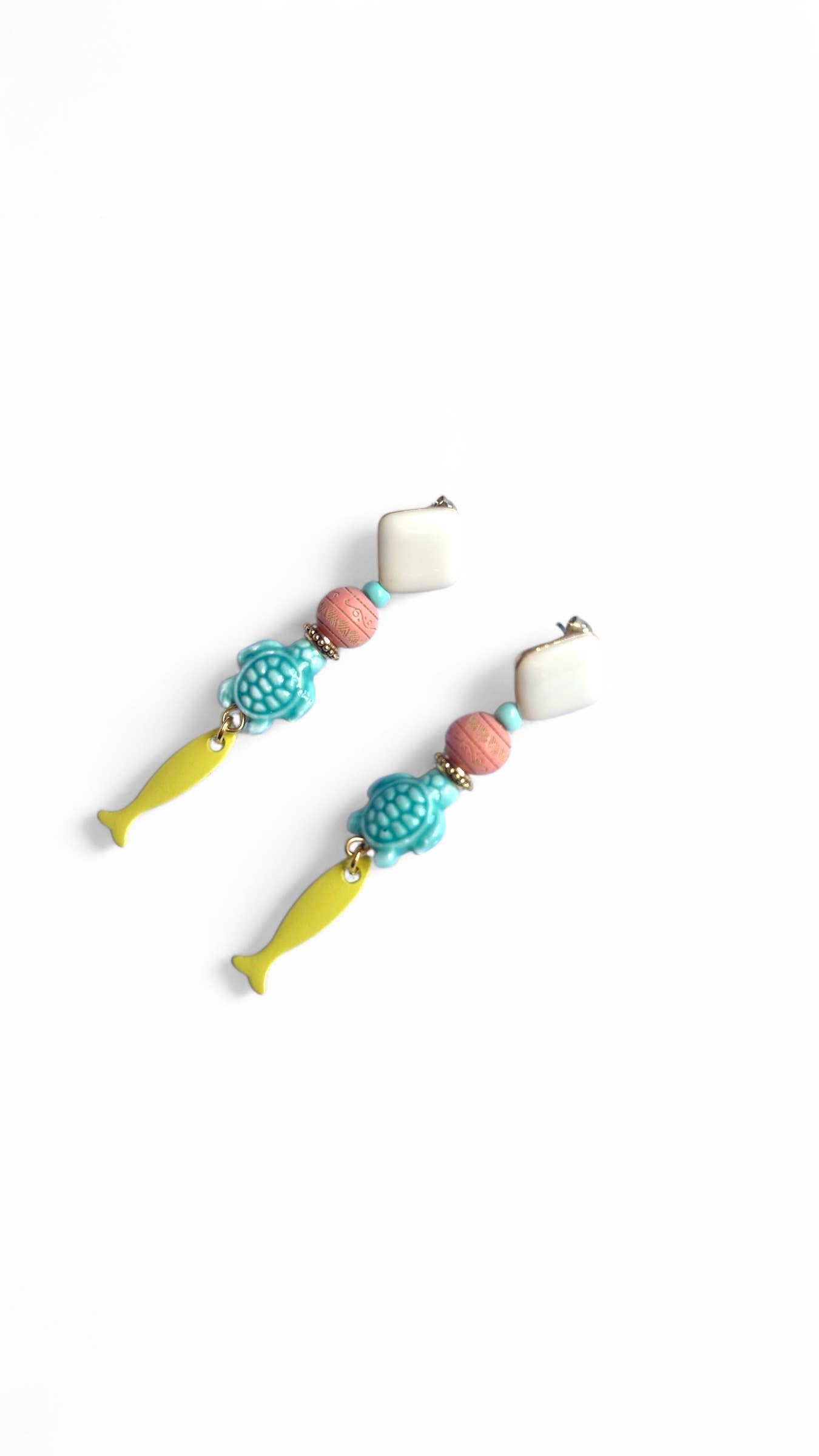 Roselinde - Wholesale Dangle Earrings - Bonao PD0