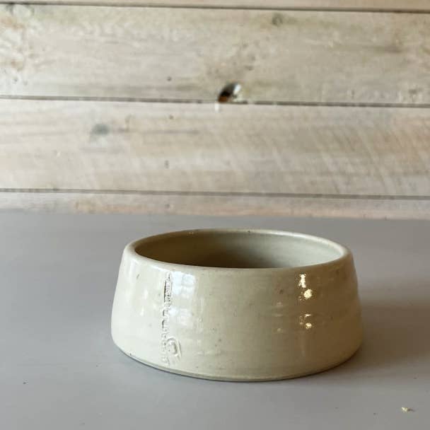 camillaengdahl - Wholesale Pet Bowl - Cat/Dog - WAVE Pet bowl - 10 cm0