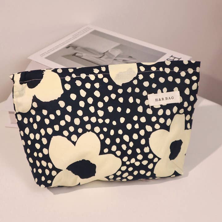 Dipped Shop - Wholesale Make-up/cosmetic bag - Colorful Floral Print Simple Cosmetic Bag DPB1012