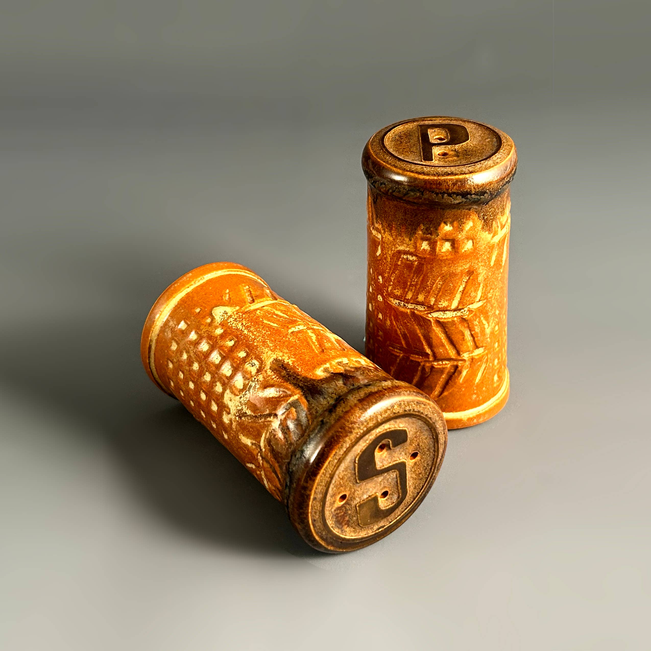 Macone Clay / Spooner Creek - Wholesale Salt & Pepper Shaker Set - S&P - Salt & Pepper Set11