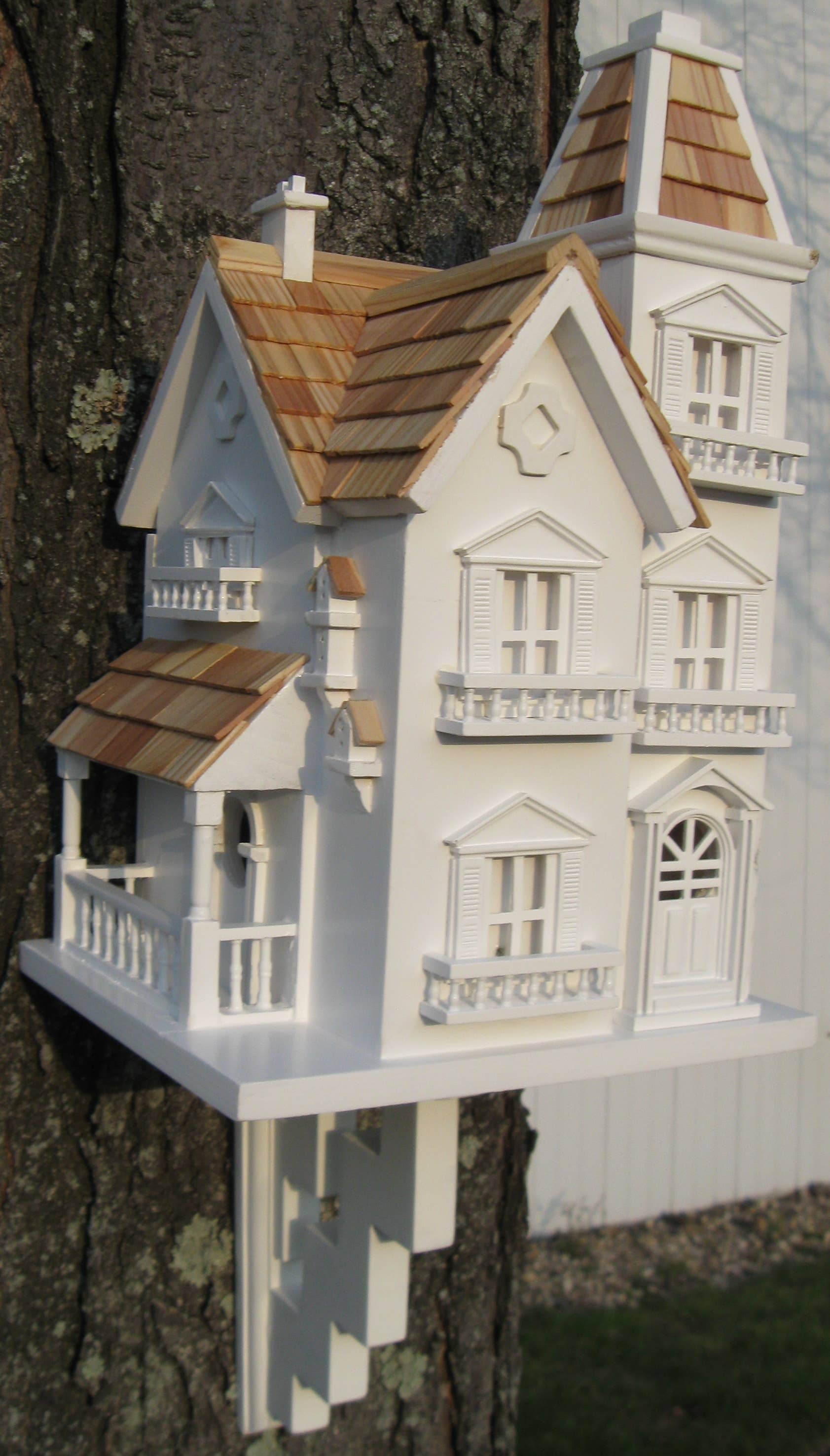 Home Bazaar - Wholesale Bird House - Victorian Manor Birdhouse1