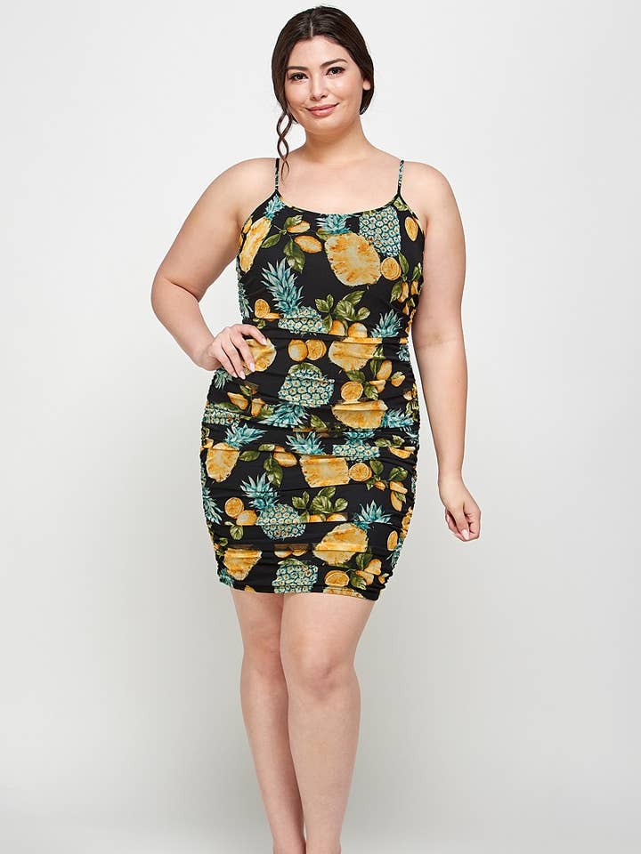 Vestido cami de talla grande con estampado de frutas fruncido WG17745-3D para venta al por mayor de Haute Fox Plus Size & Contemporary