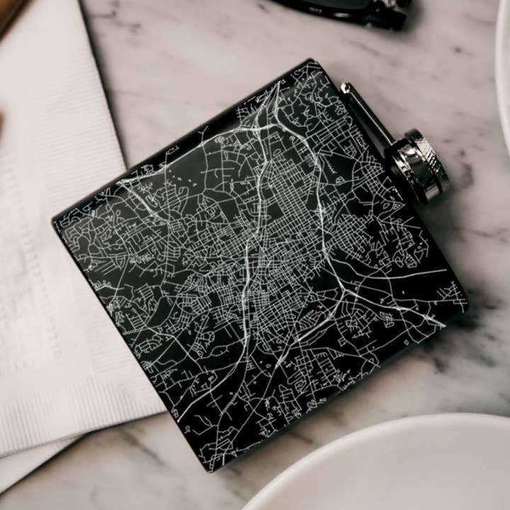 JACE.design - Wholesale Flask - Durham NC Map Hip Flask in Matte Black0