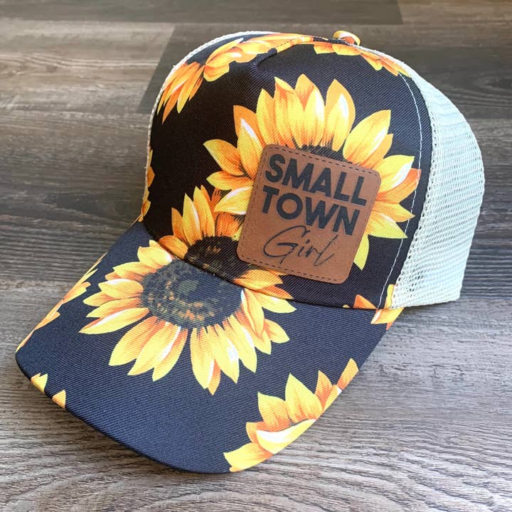 Cappello a forma di girasole per ragazza di piccola città per la vendita all'ingrosso da parte di With The Grain Design Co