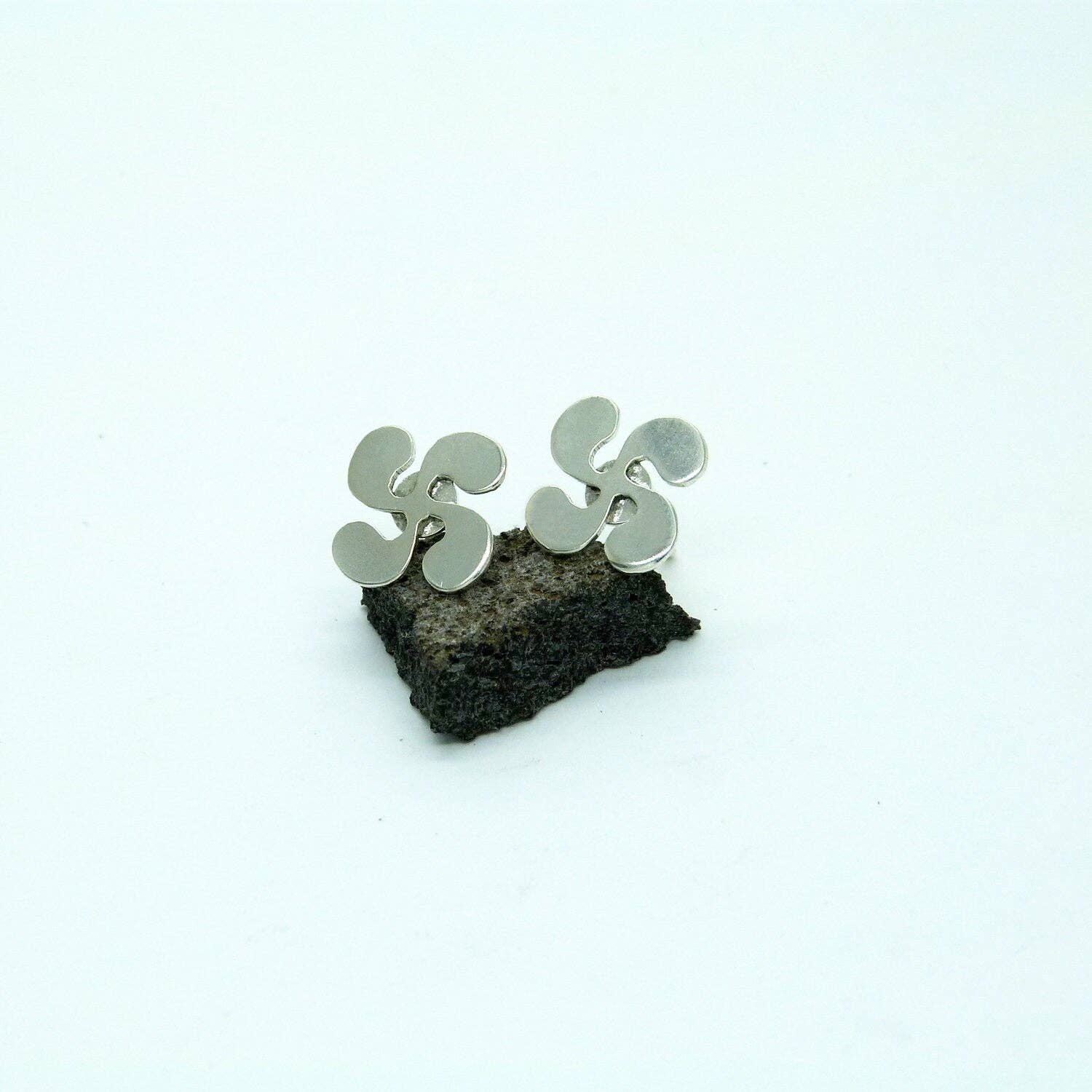 Plataica - Wholesale Stud/Post Earrings - 925 silver Lauburu earrings5