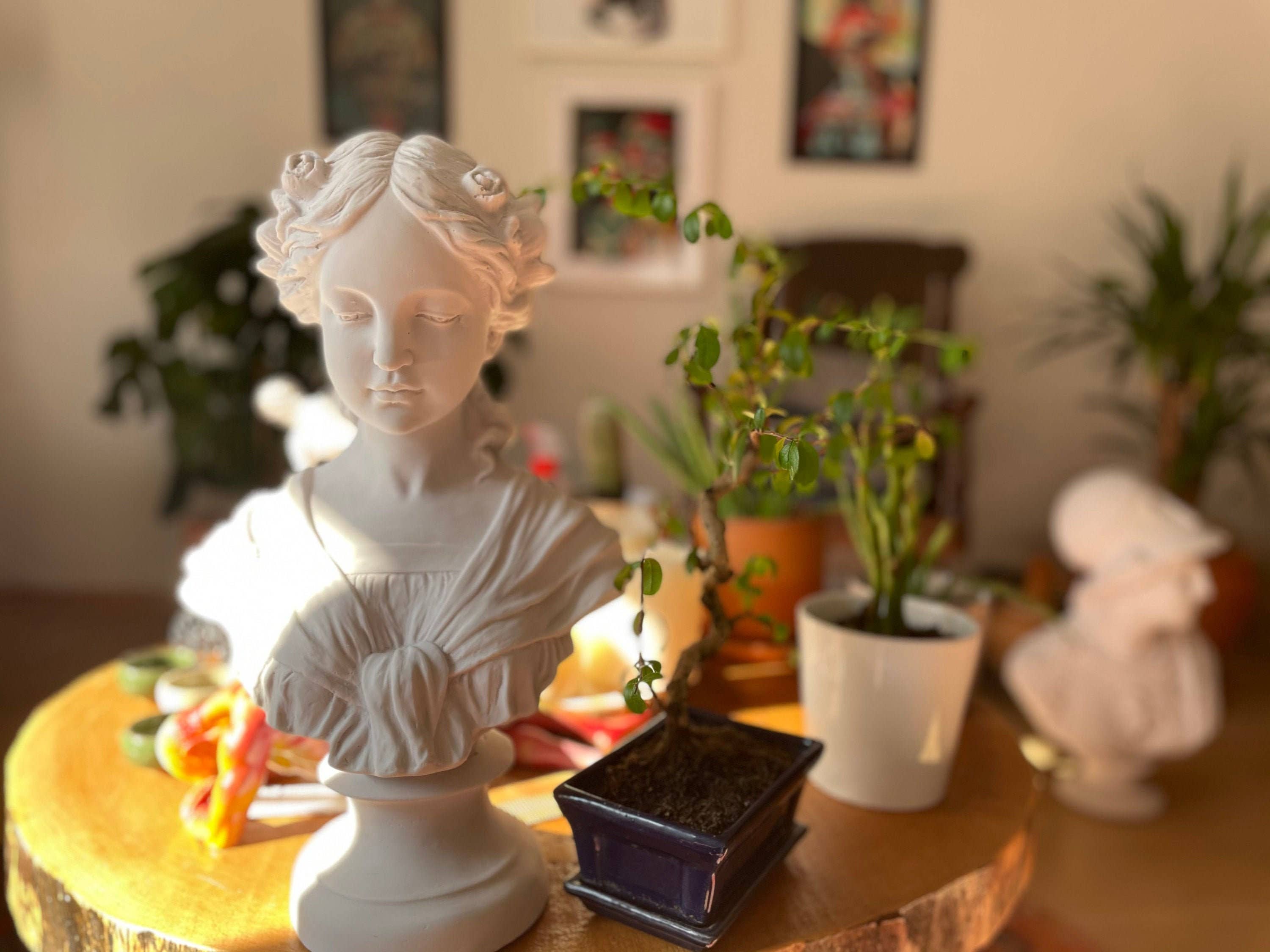 RomaArtSculptures - Wholesale Sculpture - Large Lady Statue4