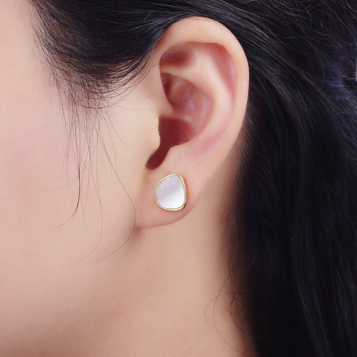 Aim Eternal - Wholesale Stud/Post Earrings - 14K Gold Filled Shell Pearl Abstract Bezel Stud Earrings | AE10031