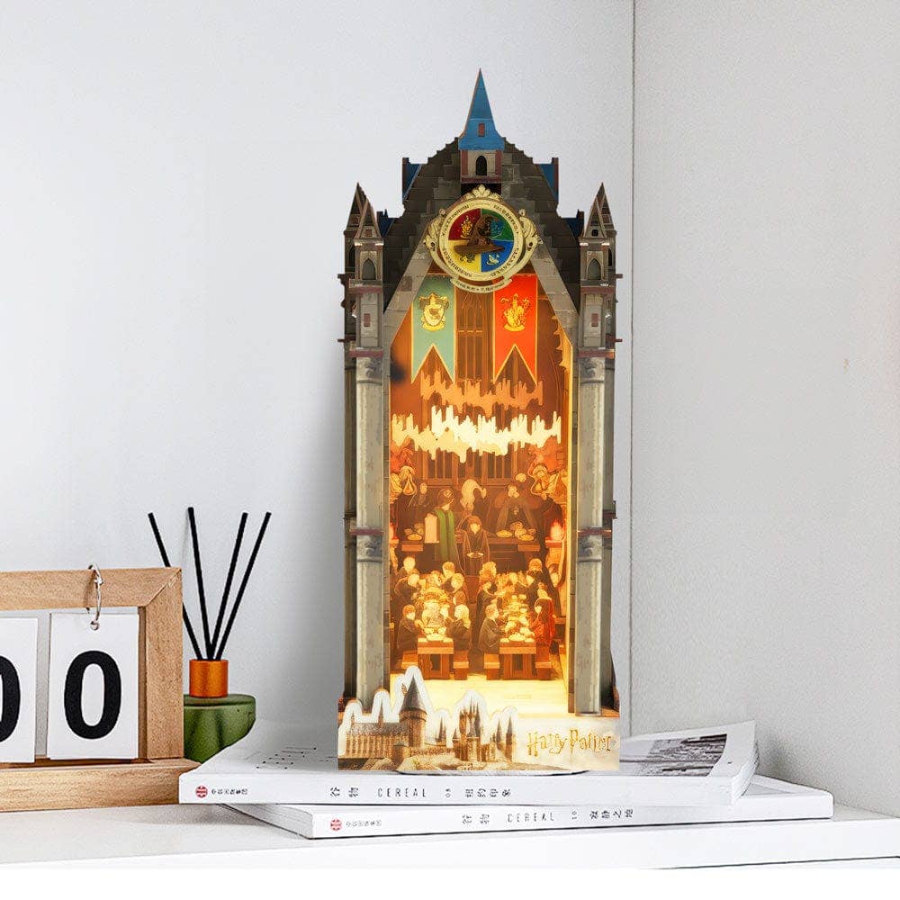 Crafthub - Wholesale DIY Craft Kit - Harry Potter: The Great Hall - DIY Book Nook Kit6