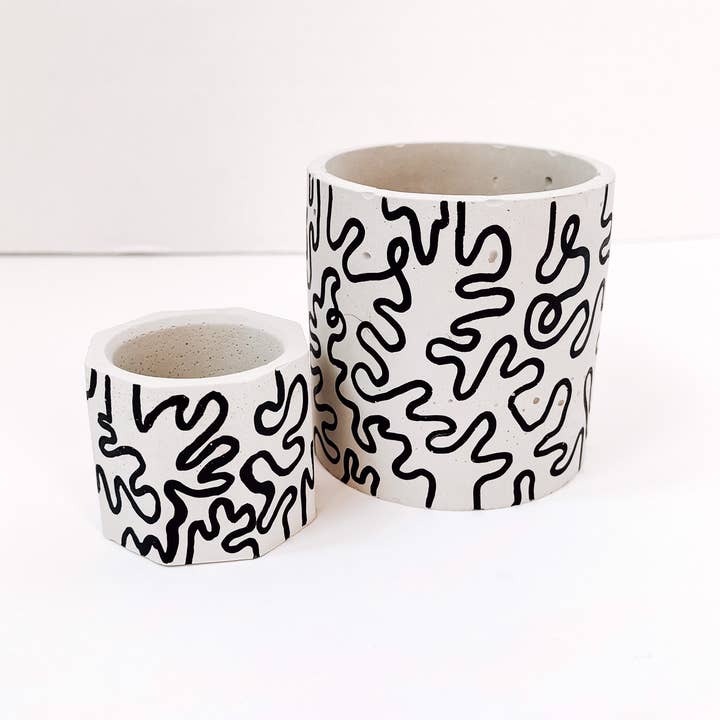 Lex Moderne - Wholesale Plant Pot - Squiggle Painted Planter1