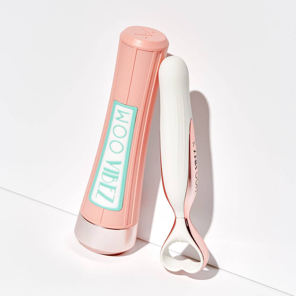 Woo More Play - Wholesale Sex Toy - Vibez - Clitoral Vibrator & Travel Case1