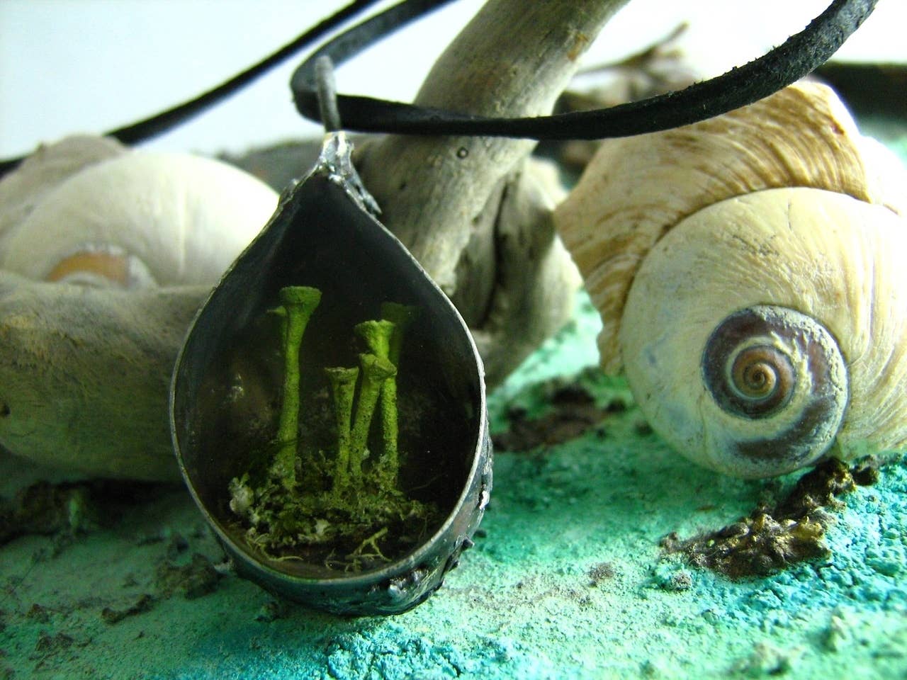 Baba Yaga - Wholesale Pendant/Charm Necklace - Murky Garden Necklace2