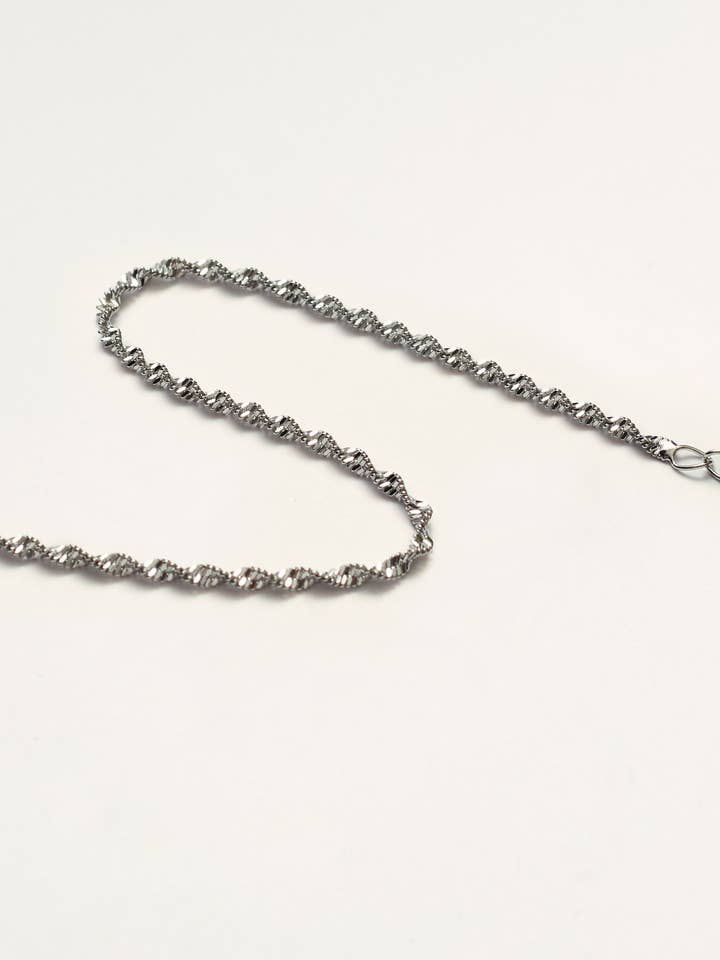 Collana a Corda "Twisted" per la vendita all'ingrosso da parte di NISÍ