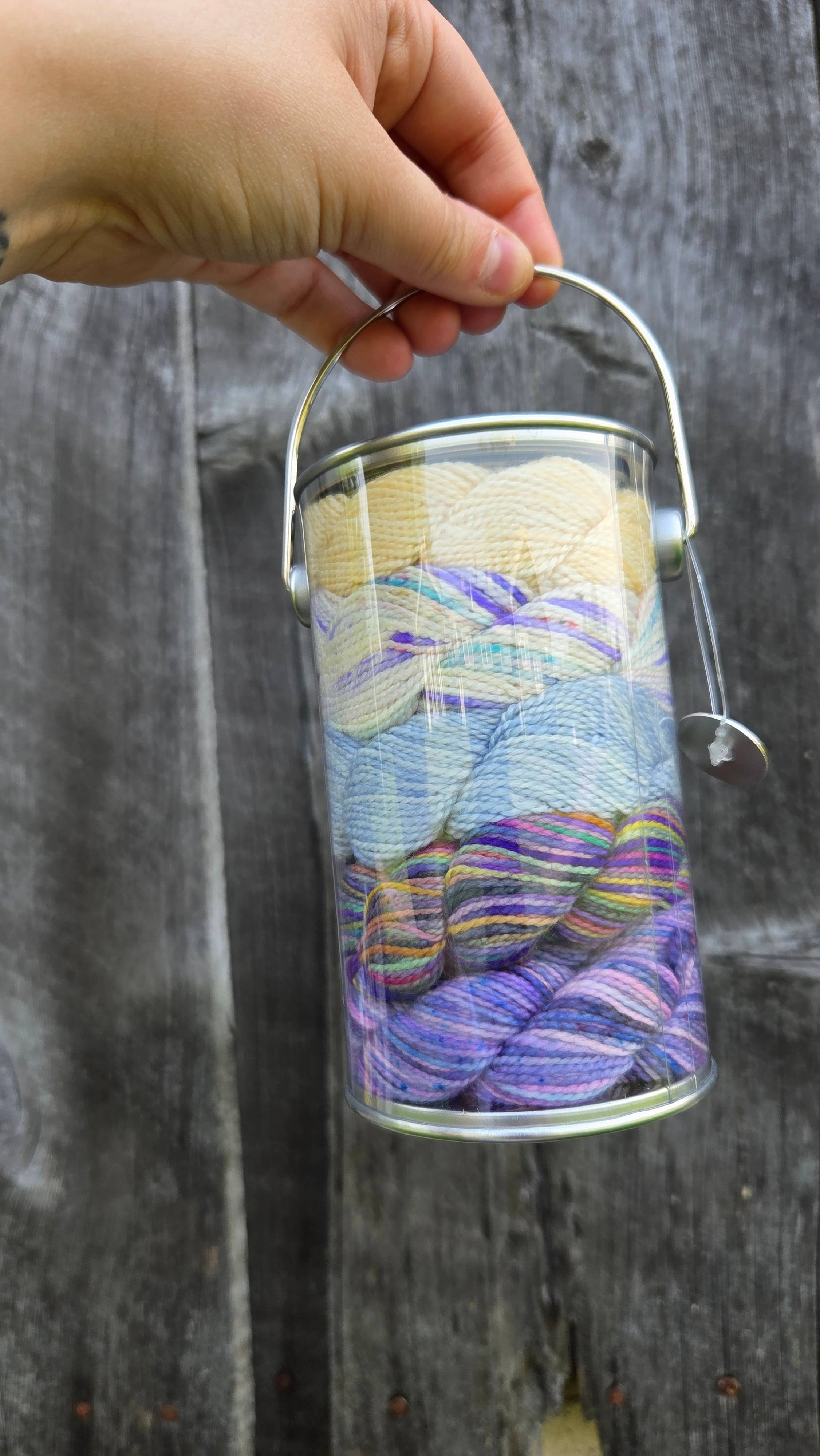 Koigu Wool Designs - Vente Fils à tricoter - Boîtes de Peinture de Fleurs Provinciales (ensembles de mini-écheveaux)33