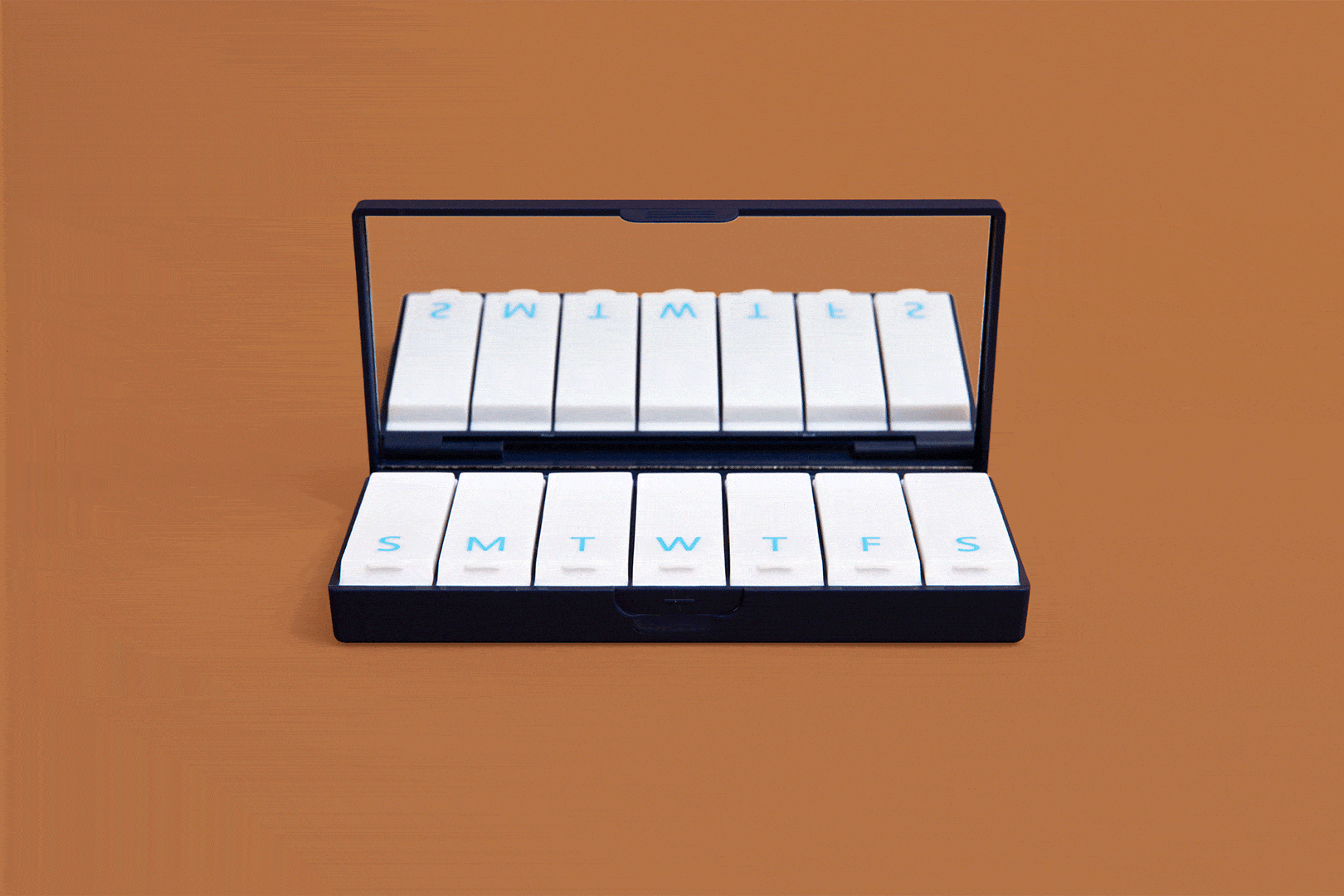 Port and Polish - Wholesale Pill Organizer - Navy Blue Pill Box3