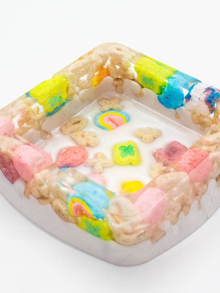 Cinzeiro de Cereais Lucky Charms por atacado de Finessed Media LLC