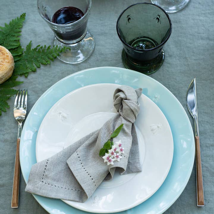 La Rochere - Wholesale Dinner Plate - Bee Ceramic Dinner Plates - Set of 4