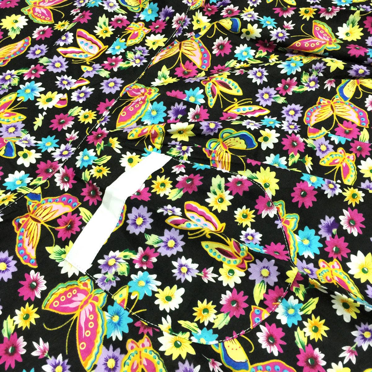 Wrapables.com - Wholesale Apron - Wrapables Adjustable Flirty Hostess Apron44