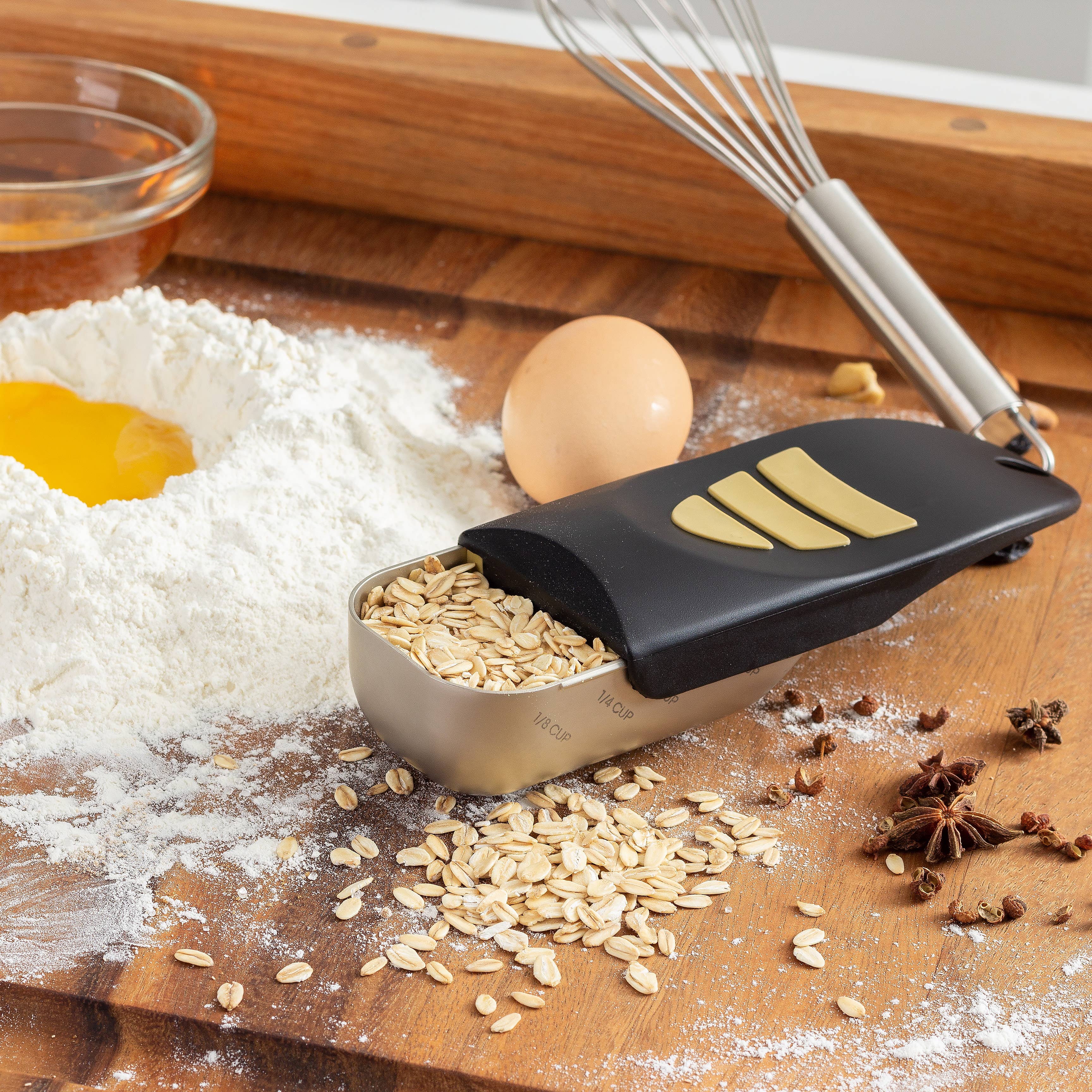 Fox Run Brands - Wholesale Maatbeker - KitchenArt Pro Adjust-A-Scoop voor 1/2 kop, satijn, 7 „x 2,5"7