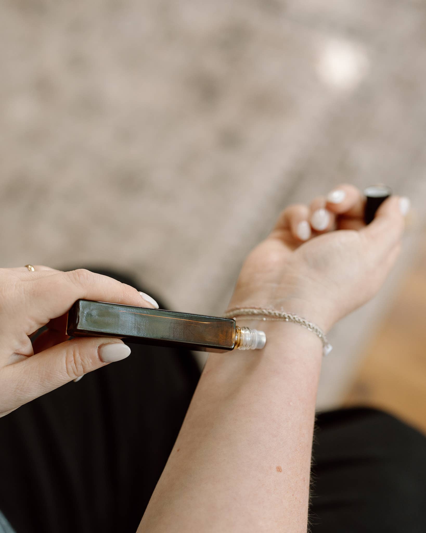 onefive1 - Wholesale Roll-On Fragrance - feelin' beachy perfume roller - fragrance roller2