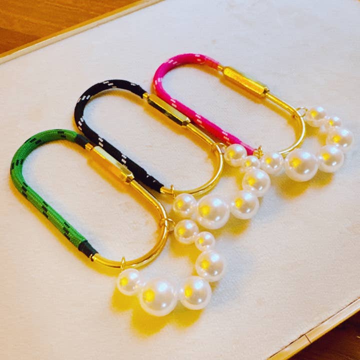 Ellison+Young - Wholesale Purse/Bag Accessory - Women's - Roped And Pearled Shackle Bag Charm