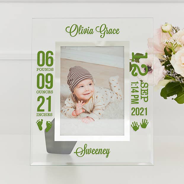 Marco de fotos personalizado de vidrio de 5 «x 7" - Anuncio de para venta al por mayor de Weddingstar Inc.