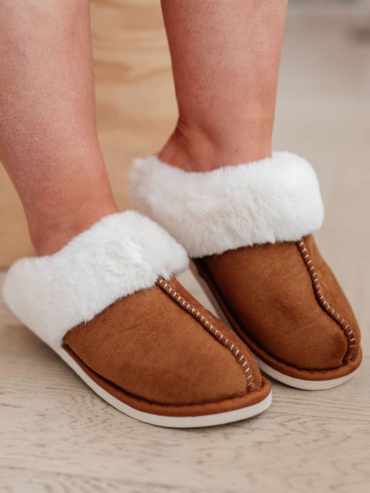 Just Chilling Tofflor för wholesale av Simple Blessings Boutique