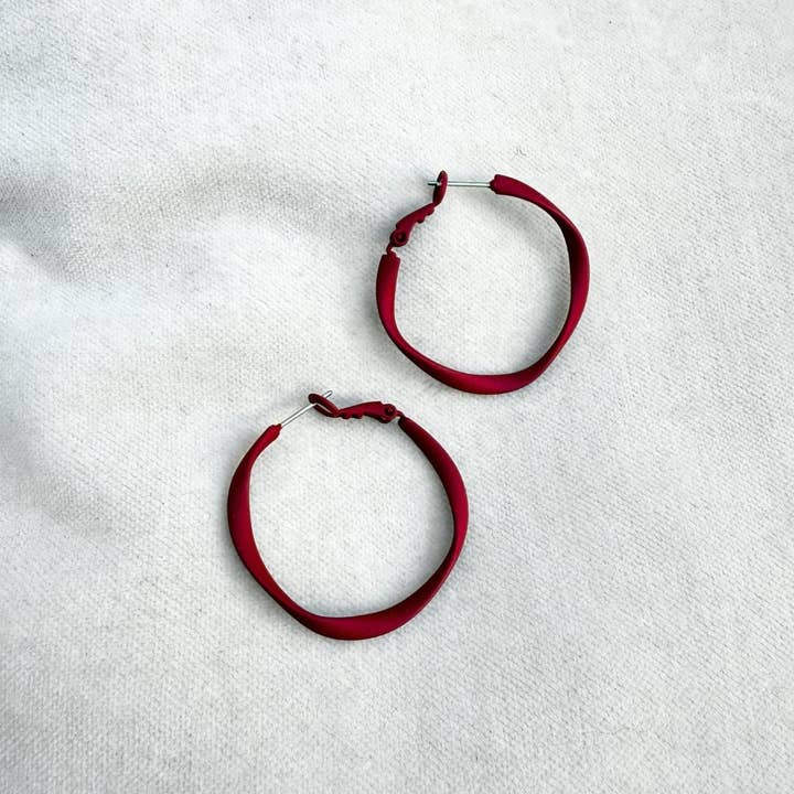 Twisty Hoops - burgundy for wholesale by Jack & Freda