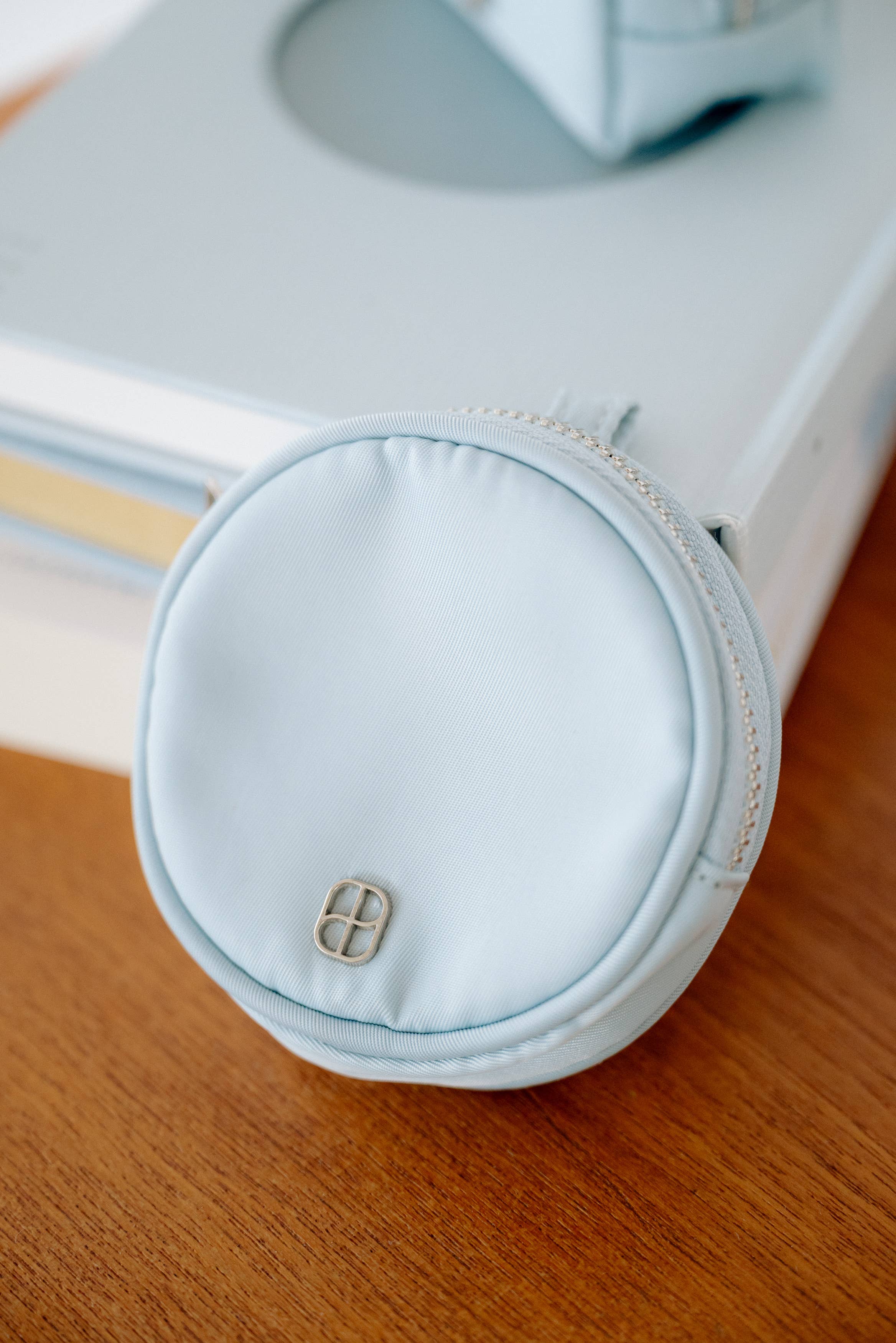 Peachy Dogs - Wholesale Pet Treat Bag - Dog - Noma Treat Pouch6