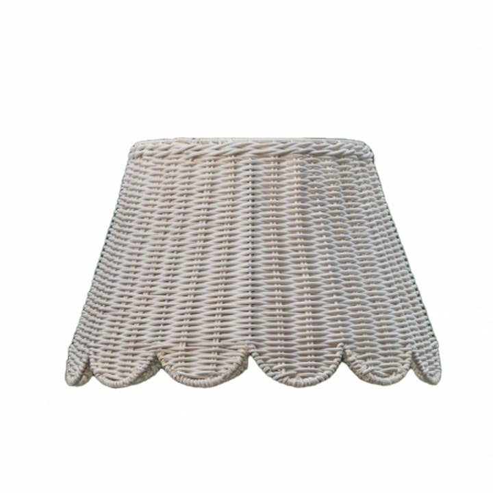 Maison Maison Design - Wholesale Lamp Shade - Scalloped Lampshade in Rattan1