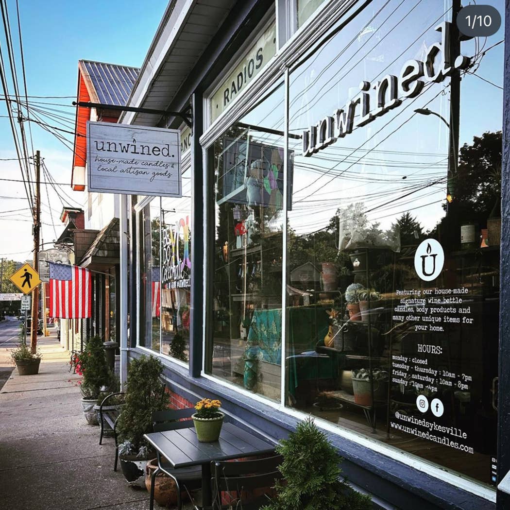 Unwined Candles - Wholesale Jar/Filled Candle - Oak & Amber Signature Series - Wine Bottle Candle2