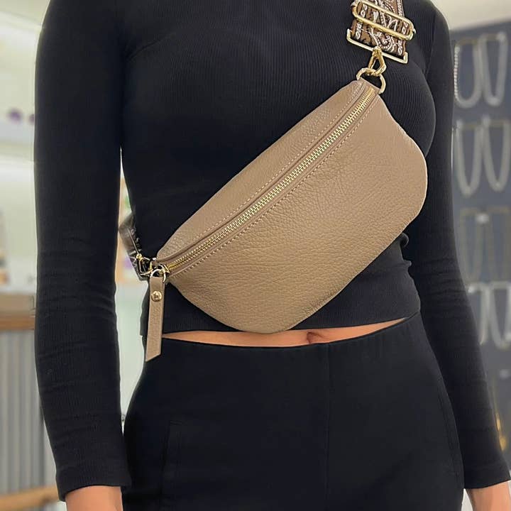 Cassette Barcelona - Wholesale Belt Bag - Women's - Cassette - Fanny Pack Gold6