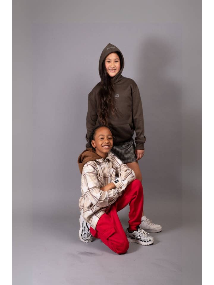 Creme Cabana com capuz com capuz de flanela para crianças para venda a revendedores na Faire2