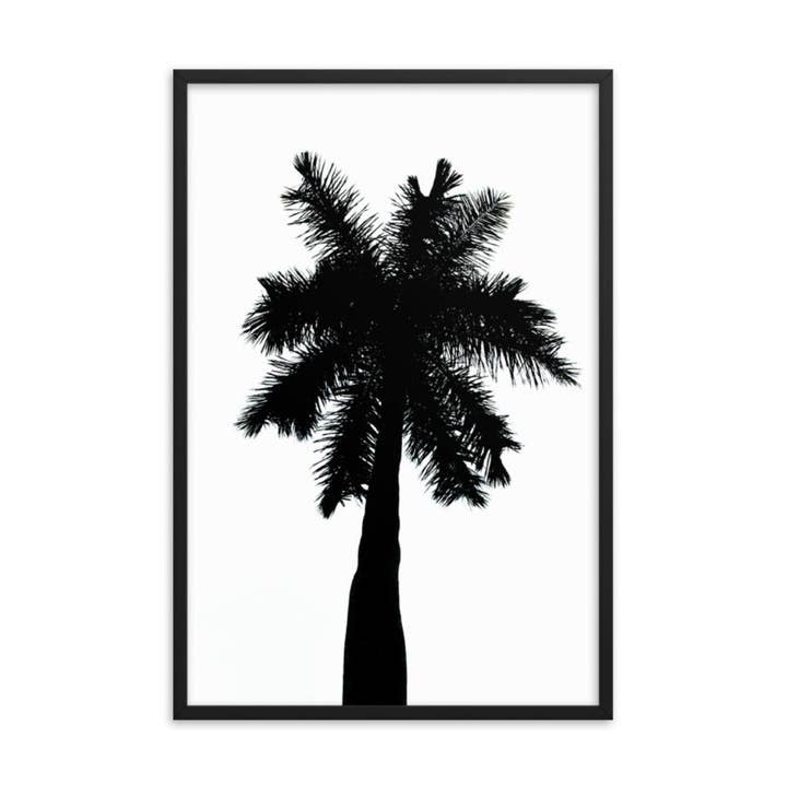 Palmboomsilhouet op puur witte botanische foto ingelijst voor wholesale door Pipa Wall Art & Home Decor