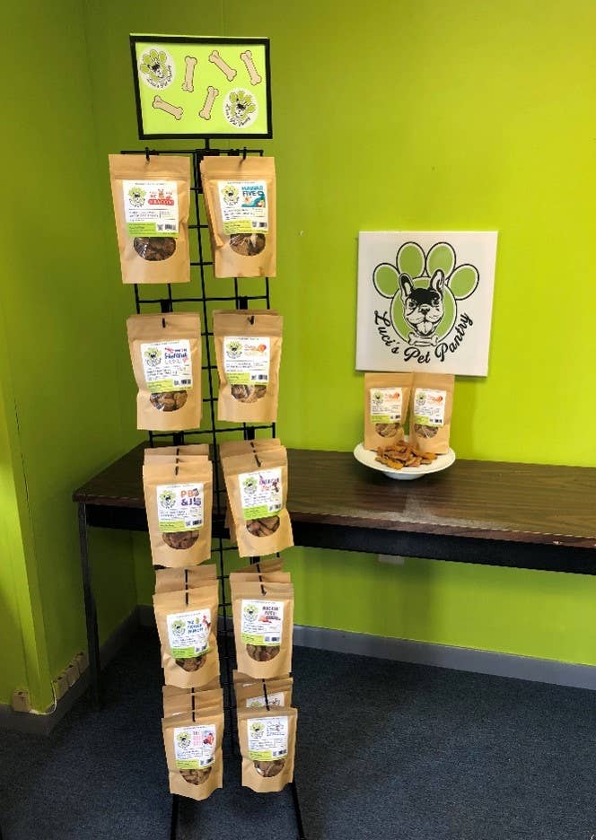 Wholesale Gourmet Dog Biscuit Retail Business Startup Pack 60 Bags