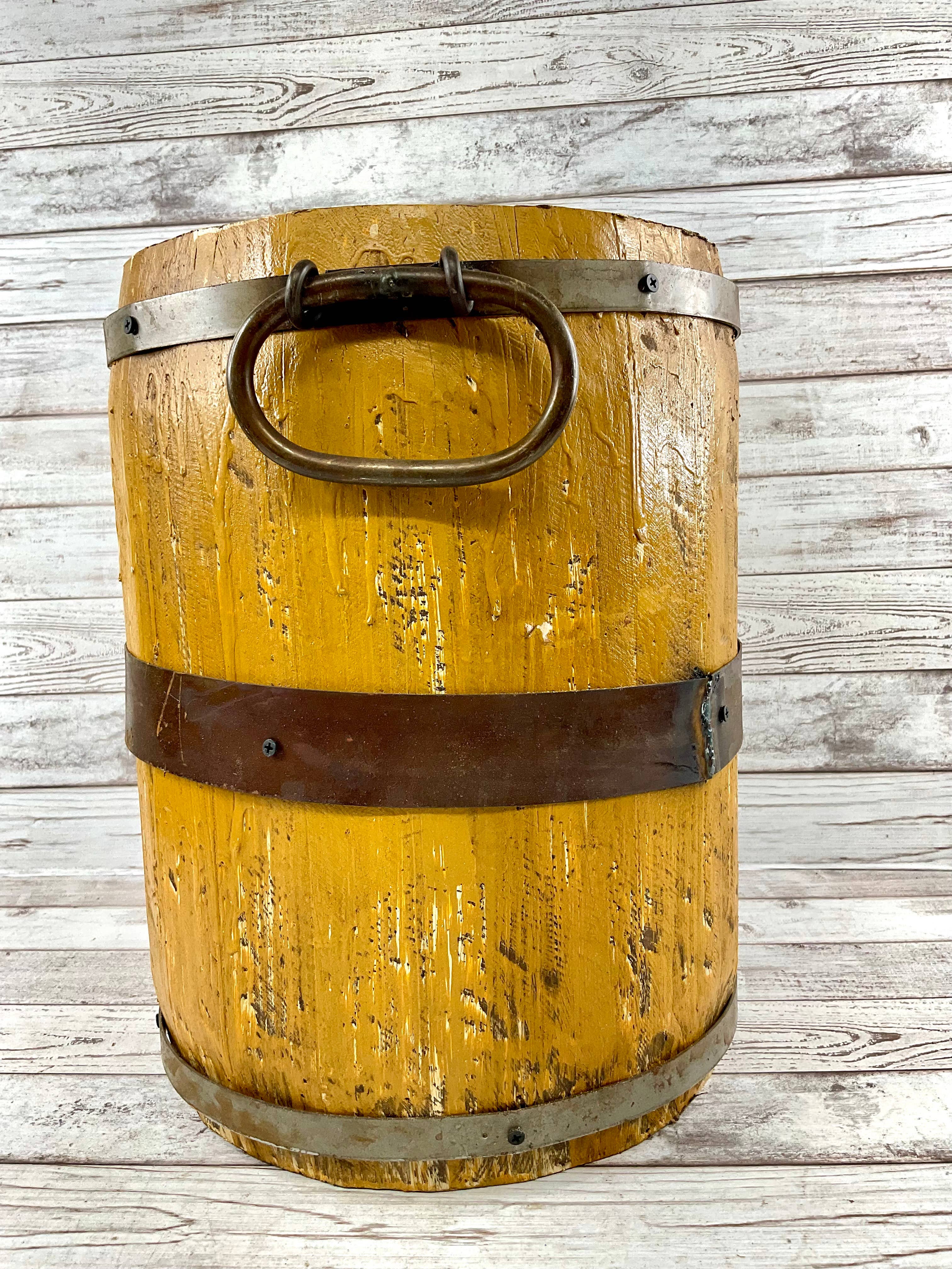 VALENTINA IMPORTS INC - Wholesale Bucket/Pail - Rustic Vintage Wood & Metal Barrel  ( Large Edition)2