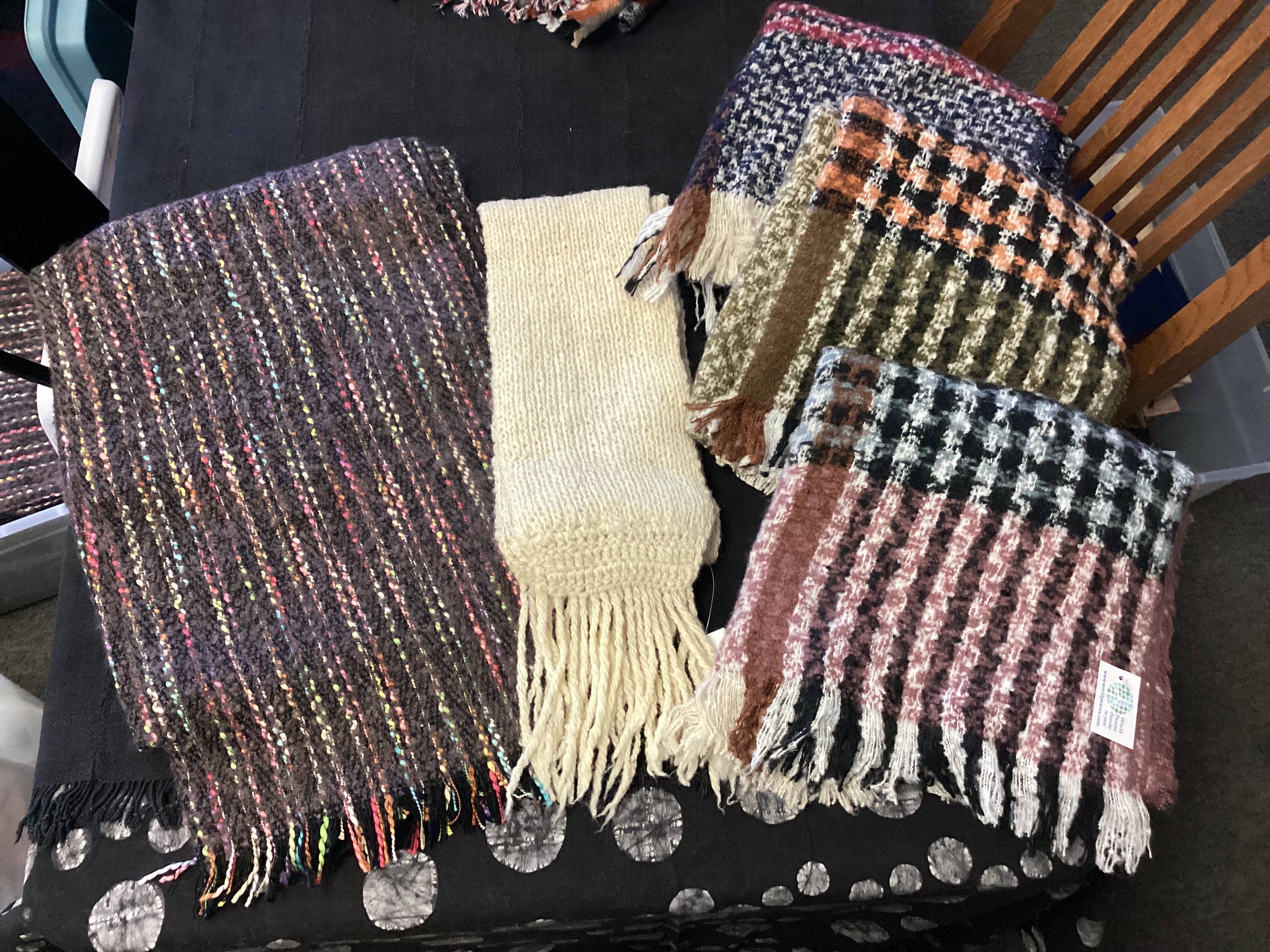 World Peaces - Wholesale Winter Accessory Set - Women's - DEEPLY DISCOUNTED Cozy Women's Winterwear Alpaca Bundle7