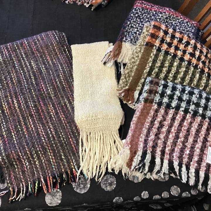 World Peaces - Wholesale Winter Accessory Set - Women's - DEEPLY DISCOUNTED Cozy Women's Winterwear Alpaca Bundle7