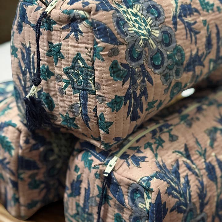 Bolsa de higiene grande impermeável, impressa em bloco e feita à mão por atacado de Desi design and chai