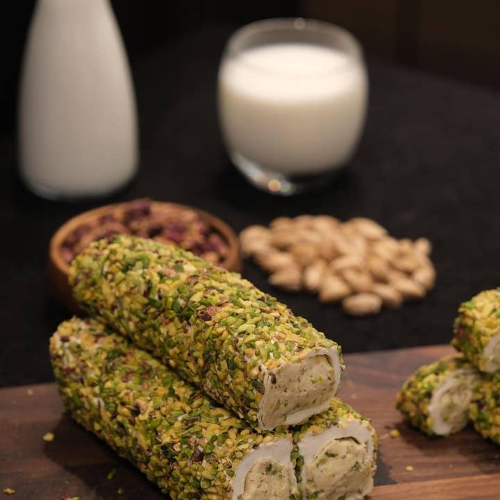 La Tienda De Pepe | Mega Pistachio Turkish Delight for wholesale by Aladdin